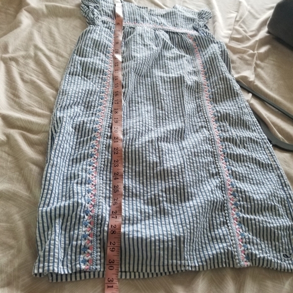 Vineyard Vines | Seersucker Embroidered Shift Dress - Picture 11 of 11